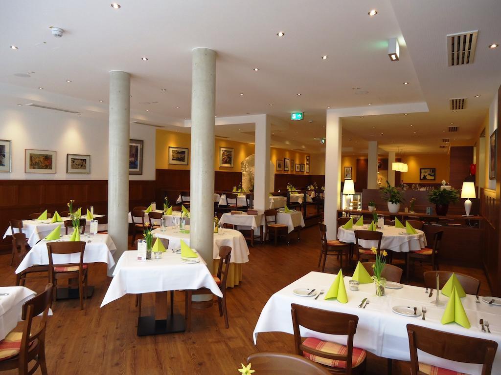 Hotel Gasthof Posthalter ซวีเซิล ภายนอก รูปภาพ