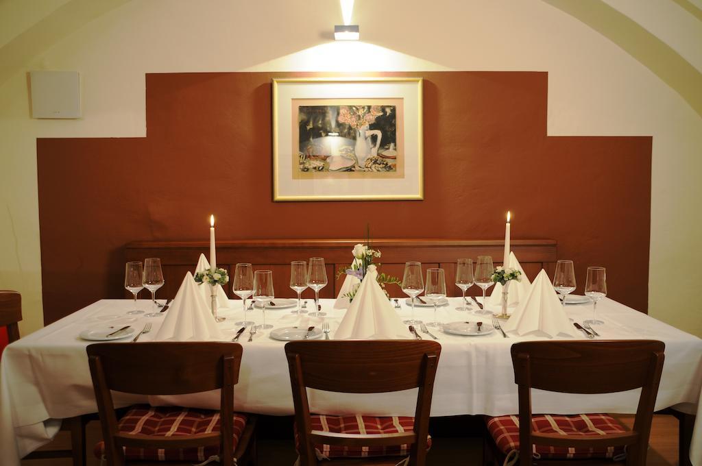 Hotel Gasthof Posthalter ซวีเซิล ภายนอก รูปภาพ