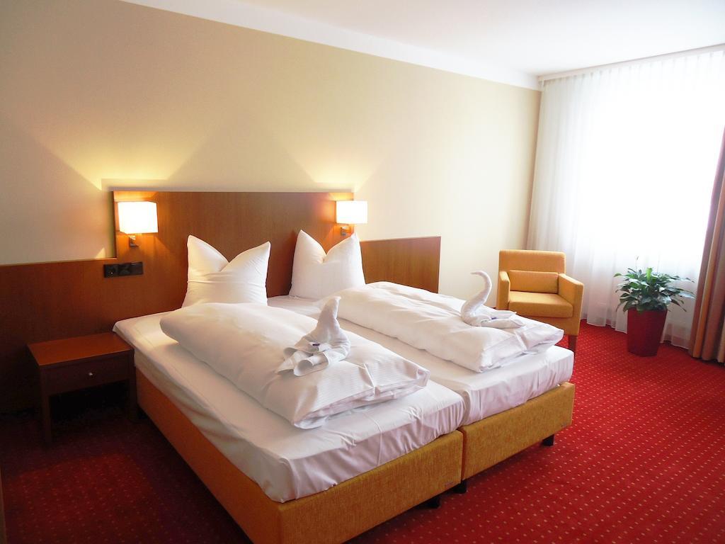 Hotel Gasthof Posthalter ซวีเซิล ห้อง รูปภาพ